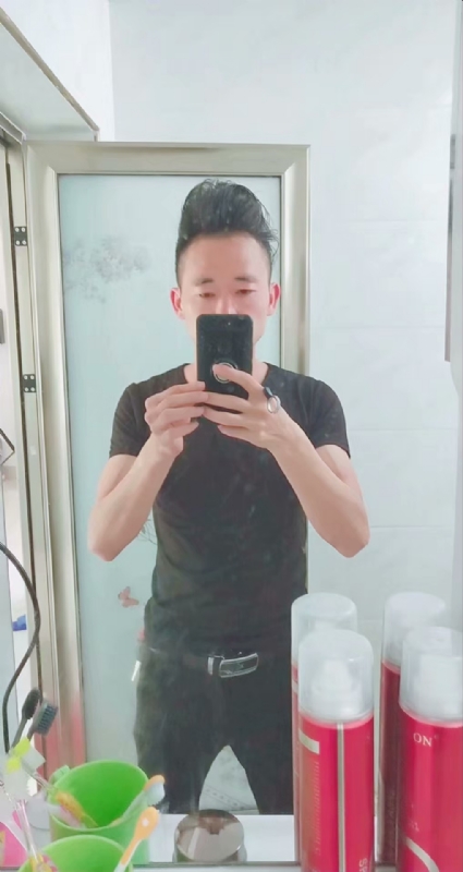 邱利平的第一张照片--石狮认干亲服务网