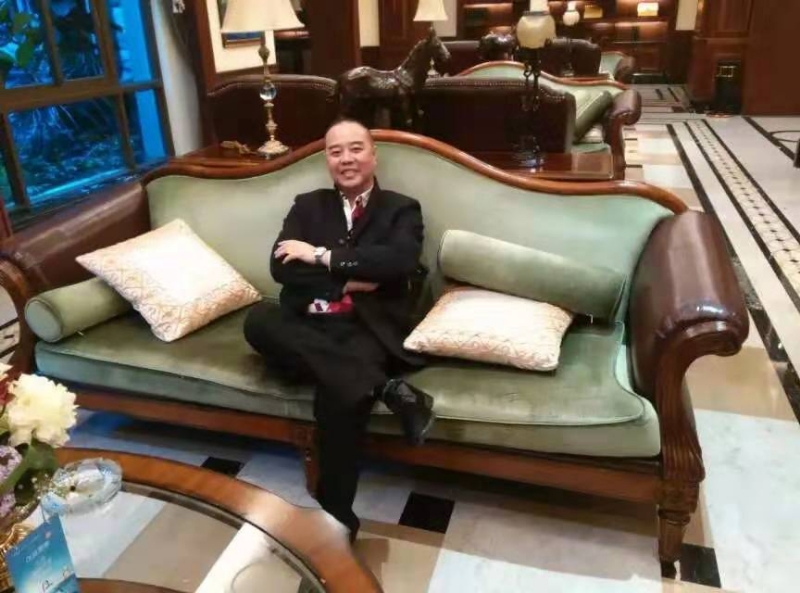 李国伟的第三张照片--石狮认干亲服务网