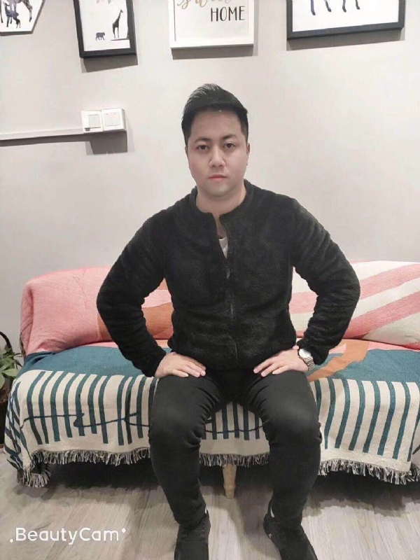 牛奶暖男的第二张照片--石狮认干亲服务网