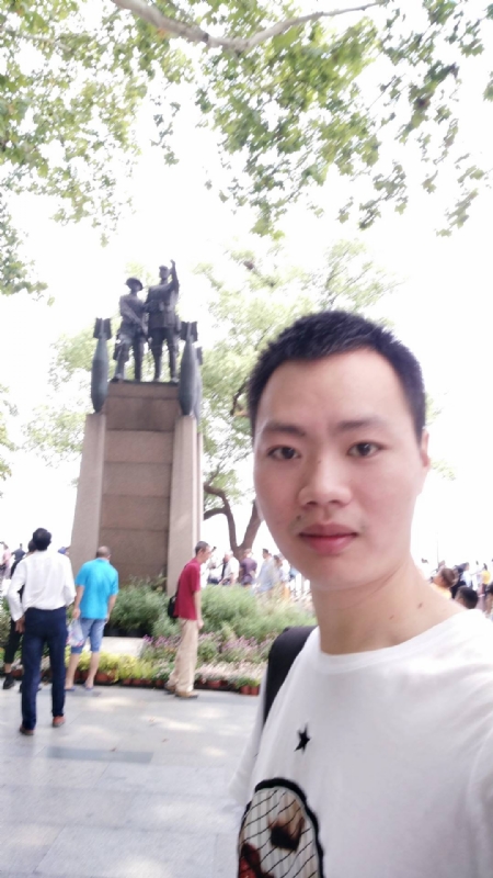 志东的第三张照片--石狮认干亲服务网